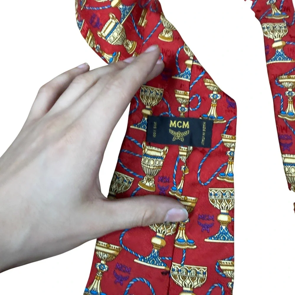 MCM Necktie Mens OS Red Chalice Goblet Rope Logo Print Silk Made in Italy
